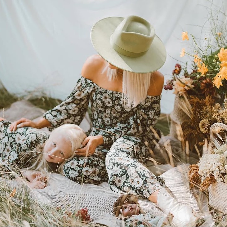 Daisy Floral Cropped High Rise Pallazzo Pants — image 4 of 8
